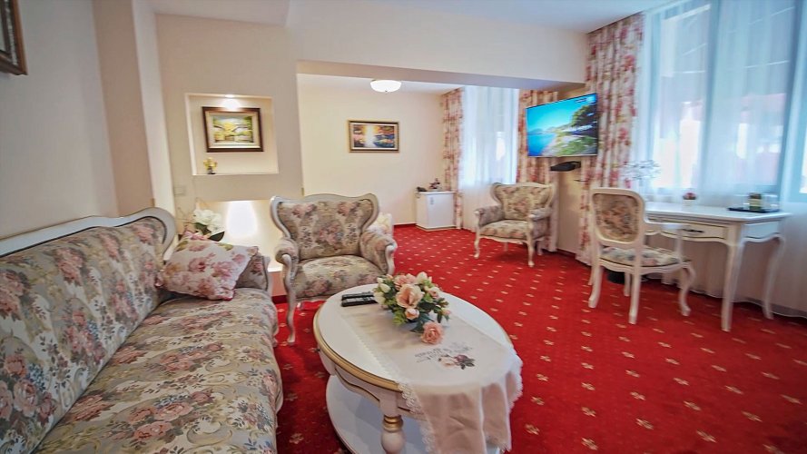 Boutique Family Hotel VSK Kentavar